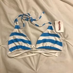 💛 Blue and White Stripe Bikini Tie Top (NWT)
